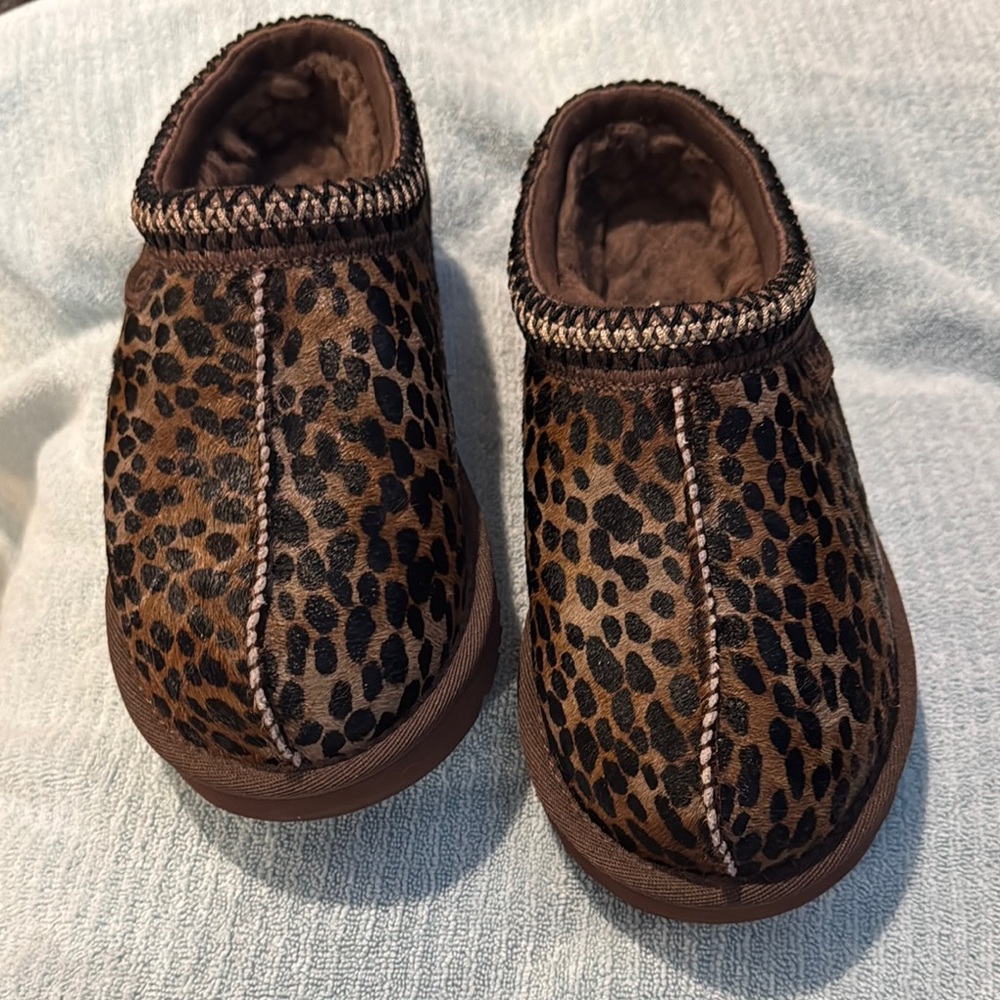 UGG Leopard Print Slippers